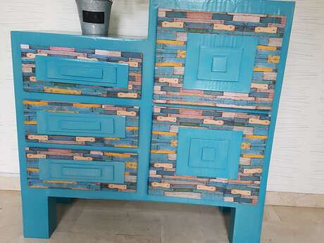 Atelier petit meuble en carton