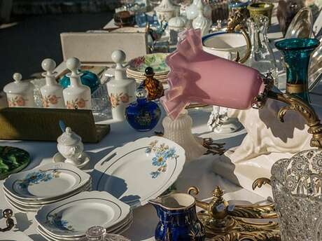 Salon des antiquaires et belle brocante