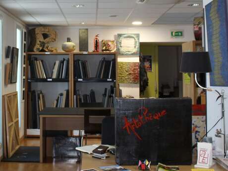 Artothèque édition n°14 : Empruntez de l'art, Faites entrer l'Art chez vous, Médiathèque de Trélissac