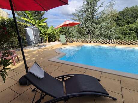 Le Bouscandier avec piscine privée proche Sarlat