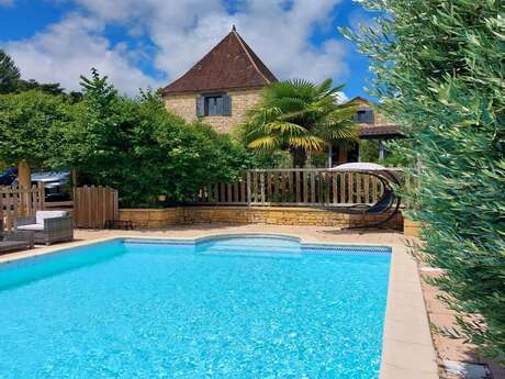 Villa le Lébérou avec piscine à Sarlat