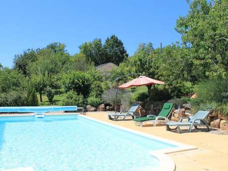 Le Bouscandier piscine privée proche de Sarlat