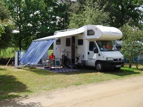 Aire de Camping-car "France Passion" de la Ferme de Lavaurette