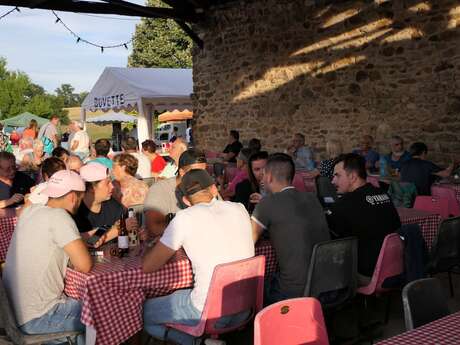 Marché festif à Saint-Martin de Jussac