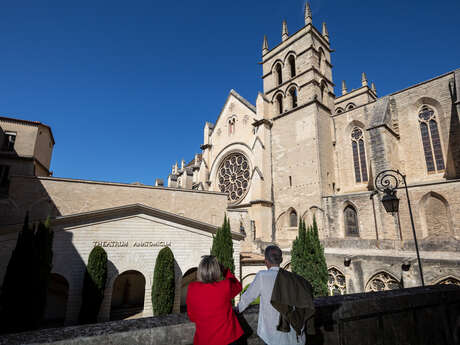 LA FACULTÉ DE MÉDECINE: UN BÂTIMENT HISTORIQUE