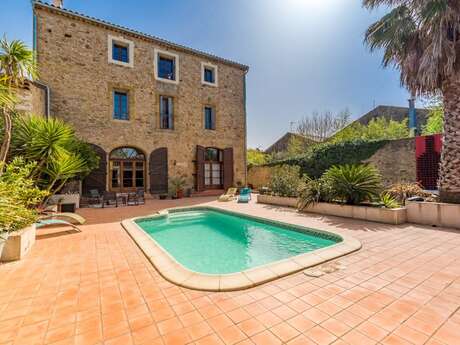 GÎTE POUR 3 PERSONNES AVEC PISCINE, SPA ET BIEN-ÊTRE EN HÉRAULT PRÈS DE PÉZENAS