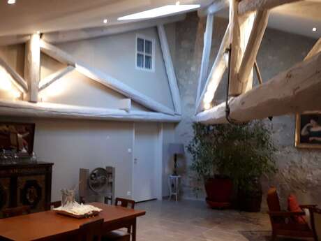 CM CASTEL CLAUDE