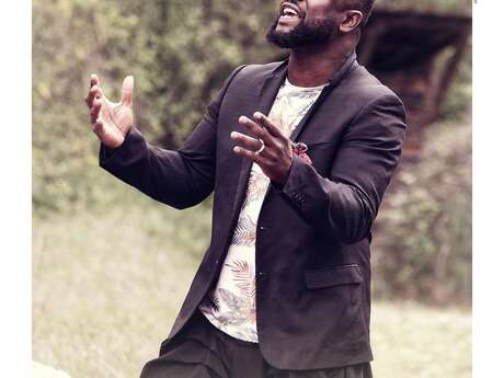 UNE VIE DANS LA MÊLÉE