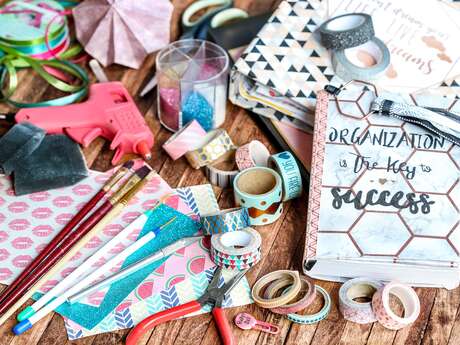 SAVOIR-FAIRE PARTAGÉ : SCRAPBOOKING