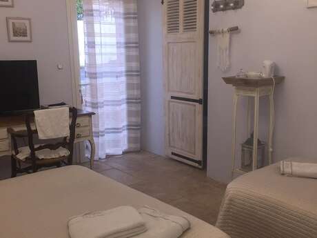 LES OLIVADES CHAMBRE N°2