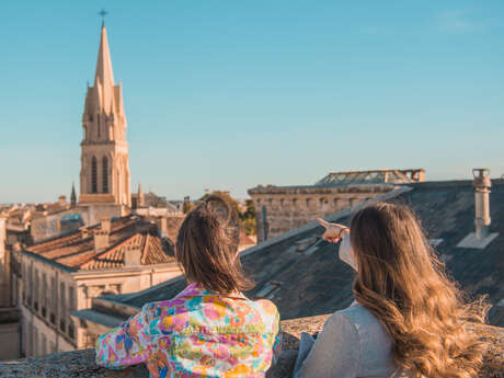 VISITE EN ESPAGNOL : "VISTA REAL DESDE EL ARCO DEL TRIUNFO"