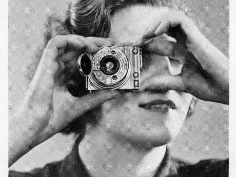 EXPOSITION "PREMIÈRES FOIS / PREMIÈRES PHOTOS"