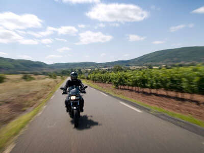 RIDE FROM SOUTHERN LARZAC TO THE MEDITERRANEAN SEA