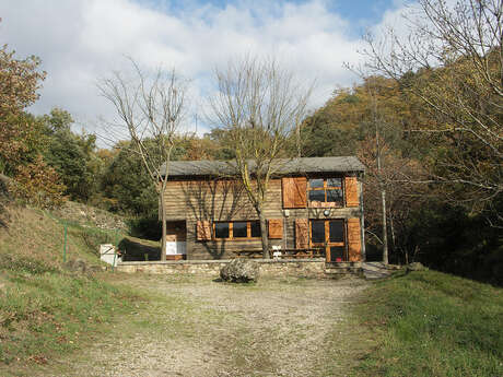 GITES COMMUNAUX LES SAGNES - LE GRAND CHALET