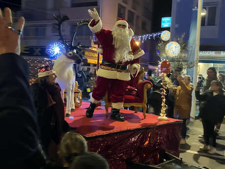 VENEZ RENCONTRER LE PÈRE NOËL