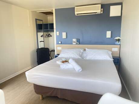 KYRIAD DIRECT MONTPELLIER SAINT JEAN DE VEDAS - LA PEYRIERE