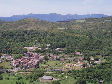 VILLA ISSIATES