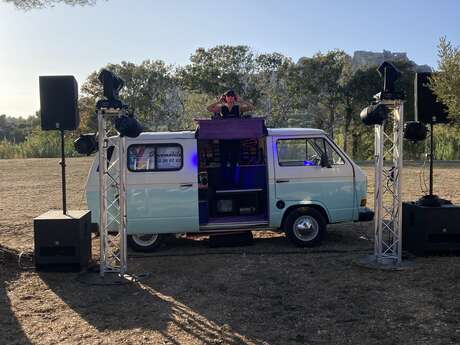 DISCOMOBILE VINTAGE MUSIC VAN