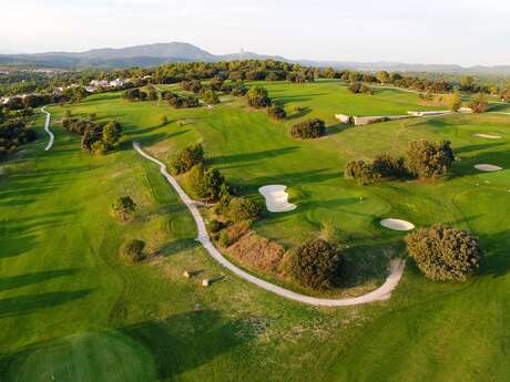 GOLF DU PIC SAINT-LOUP GOLF DU PIC SAINT-LOUP