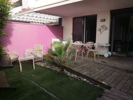 LIEVRE T2 PROCHE PLAGE, CENTRE VILLE, PISCINE,TERRASSE REZ JARDIN, WIFI,PARKING
