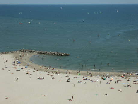 PLAGE DE L'HOTEL DE VILLE