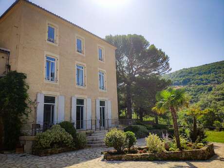 SACY JOHAN ET STEPHANIE - F5 GITE DOMAINE DE PRADES