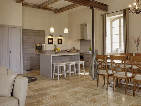 CHÂTEAU SAINT PIERRE DE SERJAC  VILLA "L'ÉCURIE" N°23