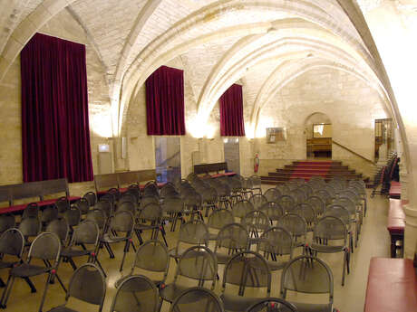 SALLE PÉTRARQUE