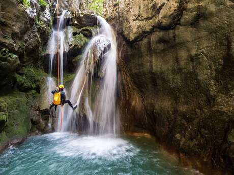 BUREAU DES MONITEURS DES VALLEES DE L'HERAULT ET DES GARDONS - CANYONING