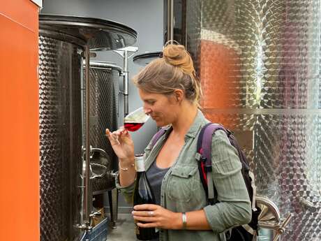 SAUVAGEONNE & CO. BUVEZ VIVANT - MANGEZ SAUVAGE