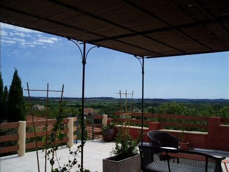 CHAMBRE D'HÔTES CONFORTABLE À NEFFIES, IDÉALE POUR SÉJOUR EN LANGUEDOC AVEC WIFI