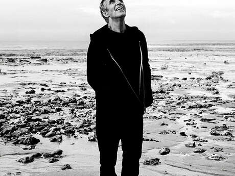 JULIEN CLERC "UNE VIE"