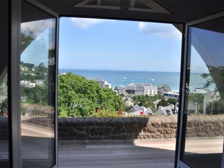REF 931 - Maison 5 personnes vue mer