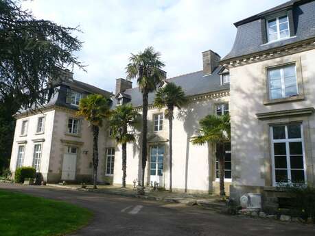 Château de la Morlaye (XVIIIè s.) Château de la Morlaye (XVIIIè s.)