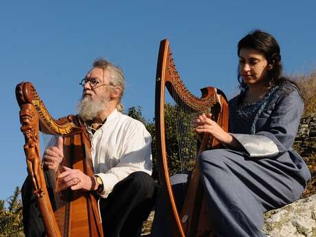 Myrdhin et Elisa - Harpes et chants celtes - en concert