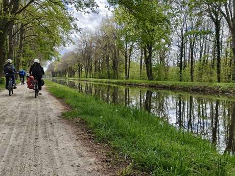 Balade cyclo : le transport de marchandises sur le canal d’Ille et Rance Balade cyclo : le transport de marchandises sur le canal d’Ille et Rance