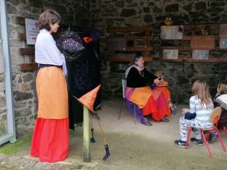 Journée contes d'Halloween aux Plomarc'h (annulée) Journée contes d'Halloween aux Plomarc'h (annulée)