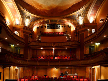 Théâtre Victor Hugo