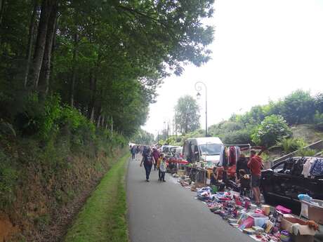 Faîtes le 14 juillet - Vide grenier