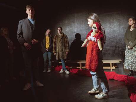 Festival lycéen sur les planches : l'ombre et la lumière