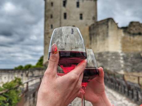 Vignoble en Scène ! - Visite guidée à la table des puissants