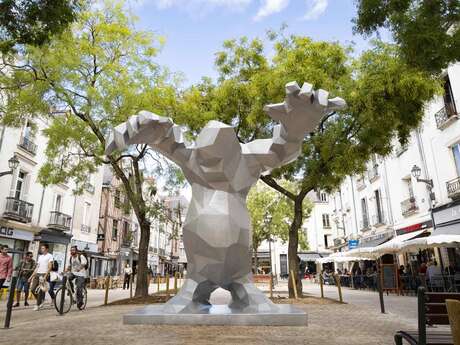 Visite Guidée : Les statues dans la ville