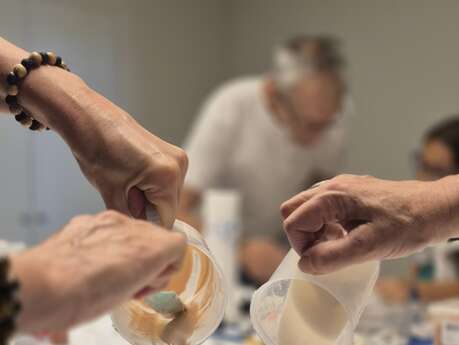 Atelier création en jesmonite - les découvertes de l'office