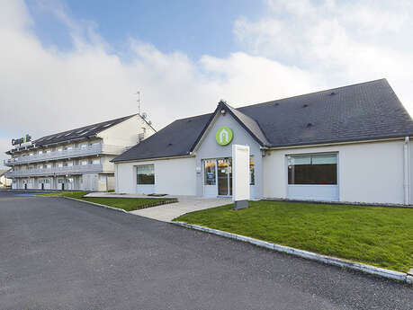 Campanile Chambray les Tours