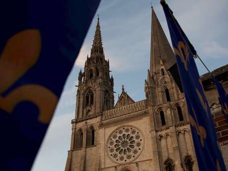Projection d'un film sur la Cathédrale de Chartres
