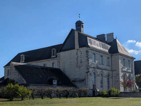 Monastère & musée de l'Abbaye de Bourgueil