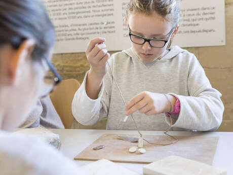 Atelier de découverte de la Préhistoire