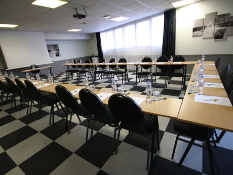 Hôtel Kyriad Tours Saint Pierre des Corps - Gare