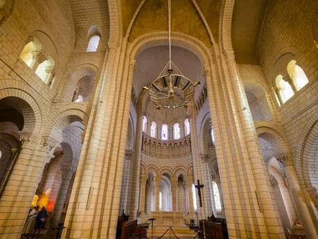 Eglise Abbatiale Saint-Pierre