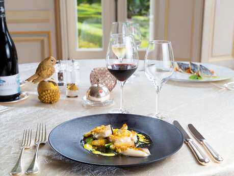 Les Vignerons passent à table au Château de Rochecotte avec le Vignoble de la Jarnoterie